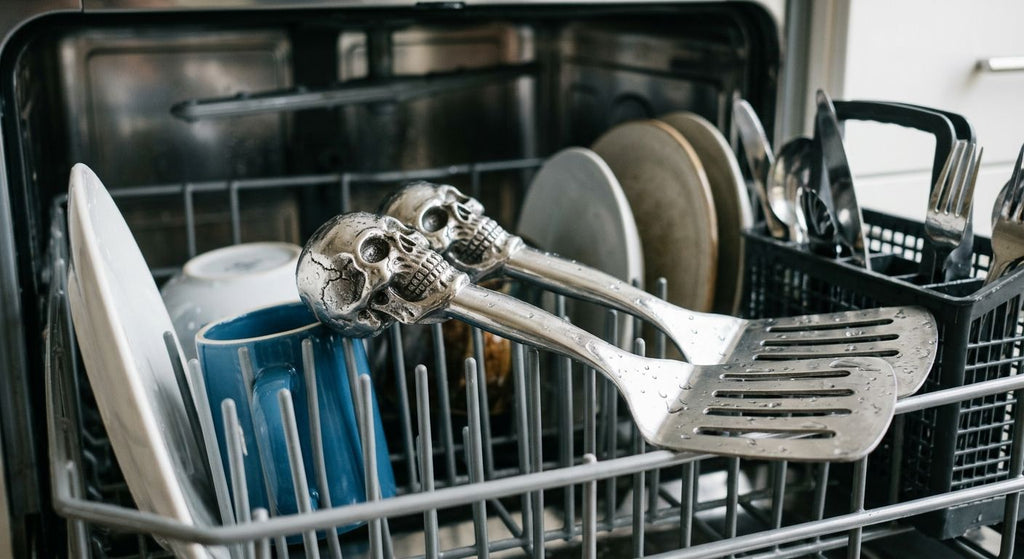 Can Stainless-Steel Grill Spatulas Go in the Dishwasher?